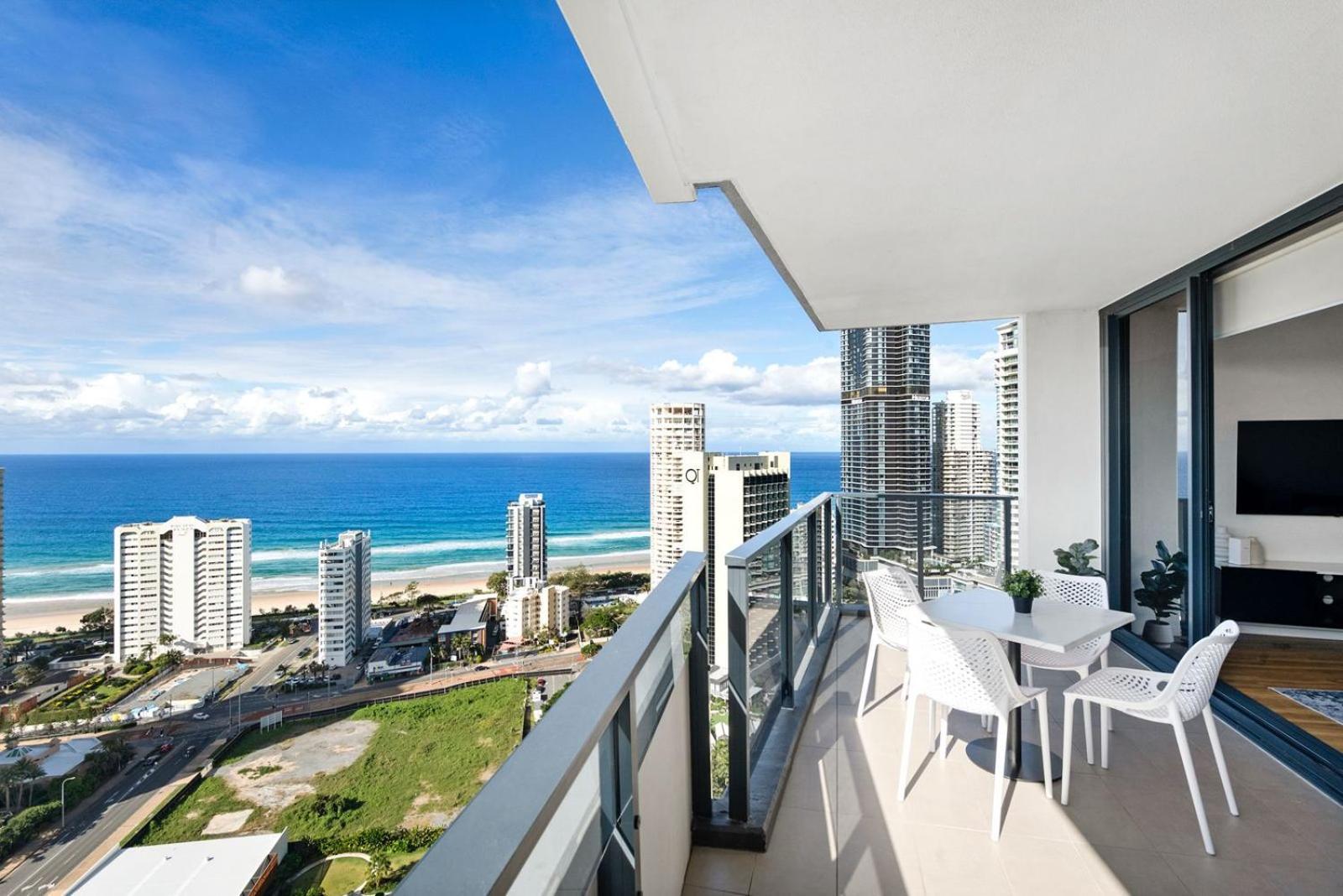 Ruby Apartments - Qstay Gold Coast Dış mekan fotoğraf
